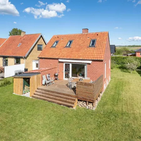 Holiday Hening - 1-5km From The Sea In Funen *